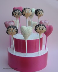Welcometreats   Cakes, Cake Pops and Cupcakes 1066803 Image 2